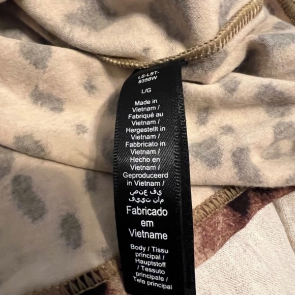 Skims x Dolce Gabbana shirt - Picture 5 of 5